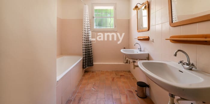 Image 14 sur 15 - Maison/villa  ·  Vente · Le Tholonet (13100) · 10 pièces · 350m²