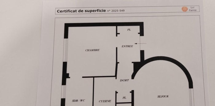 Image 1 sur 3 - Appartement  ·  Vente · Paris (75017) · 2 pièces · 38m²