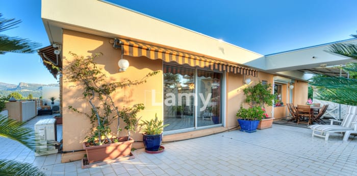 Image 10 sur 16 - Appartement  ·  Vente · Nice (06200) · 4 pièces · 114m²