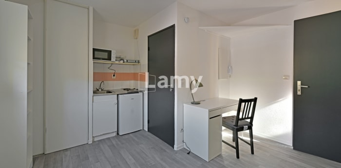 Image 2 sur 7 - Appartement  ·  Vente · Nimes (30000) · 1 pièce · 17m²