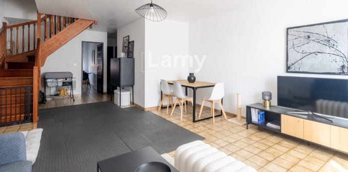 Image 6 sur 14 - Immeuble  ·  Vente · Talence (33400) · 224m²