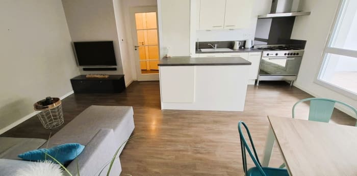 Image 2 sur 19 - Appartement  ·  Vente · Vannes (56000) · 2 pièces · 47m²