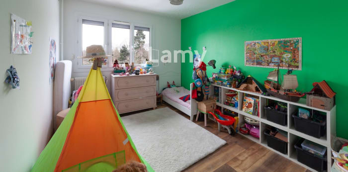 Image 7 sur 11 - Appartement  ·  Vente · Besancon (25000) · 5 pièces · 96m²