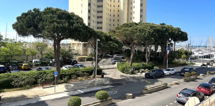 Image 1 sur 8 - Appartement  ·  Vente · La Grande Motte (34280) · 2 pièces · 32m²