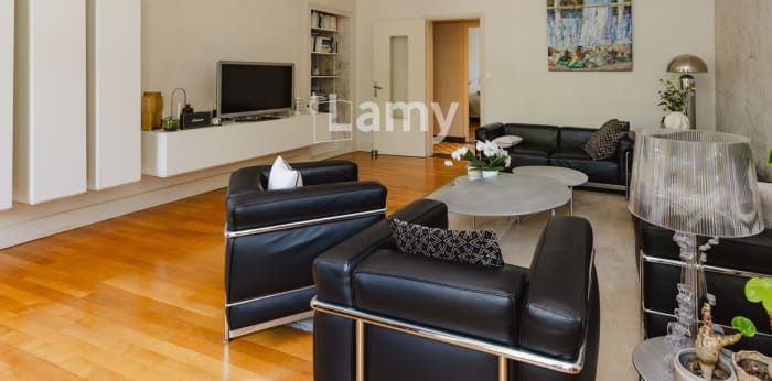 Image 2 sur 10 - Appartement  ·  Vente · Rennes (35000) · 6 pièces · 144m²