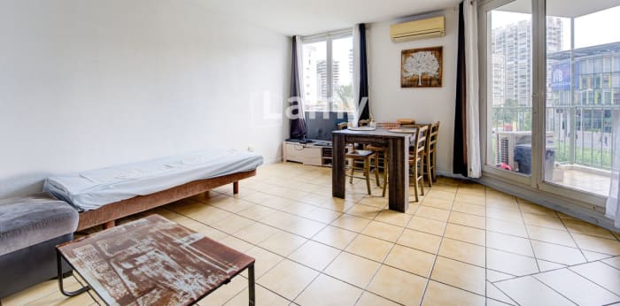 Image 2 sur 6 - Appartement  ·  Vente · Nice (06200) · 2 pièces · 47m²