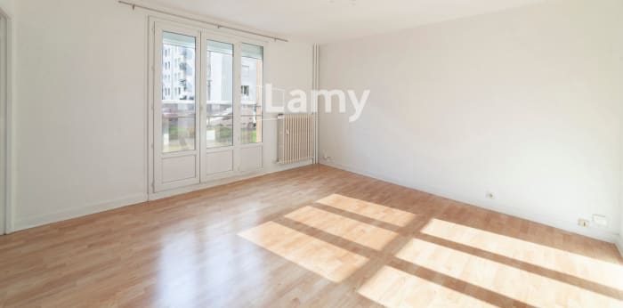 Image 4 sur 9 - Appartement  ·  Vente · Besancon (25000) · 4 pièces · 66m²