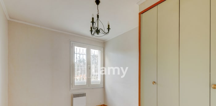 Image 10 sur 13 - Appartement  ·  Vente · Marseille (13011) · 4 pièces · 74m²