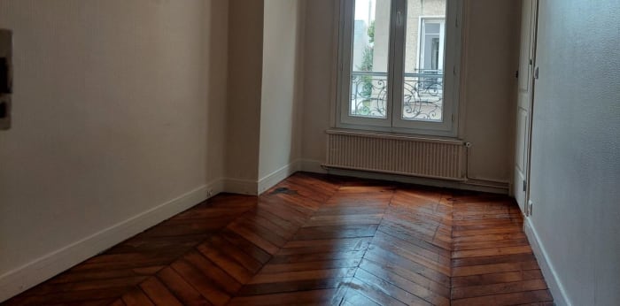 Image 8 sur 11 - Appartement  ·  Vente · Paris (75018) · 4 pièces · 56m²