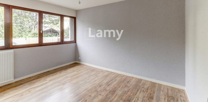 Image 6 sur 10 - Appartement  ·  Vente · Clermont Ferrand (63000) · 5 pièces · 96m²