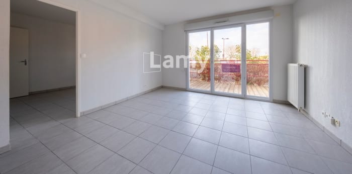 Image 4 sur 8 - Appartement  ·  Vente · Frouzins (31270) · 2 pièces · 43m²