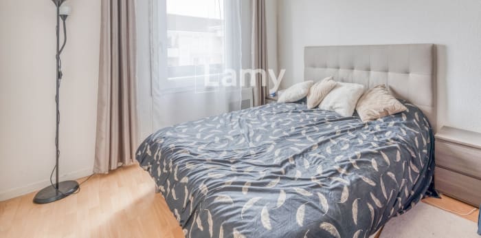 Image 5 sur 8 - Appartement  ·  Vente · Pessac (33600) · 2 pièces · 49m²
