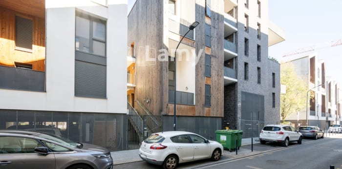 Image 9 sur 9 - Appartement  ·  Vente · Bordeaux (33300) · 2 pièces · 48m²