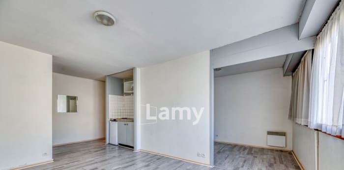 Image 1 sur 9 - Appartement  ·  Vente · Bordeaux (33000) · 1 pièce · 40m²