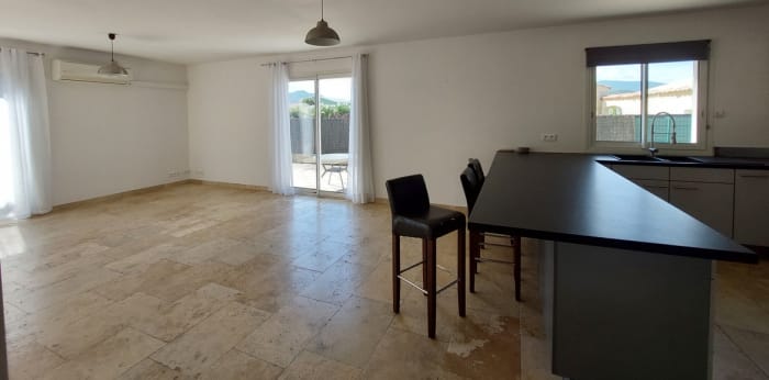 Image 13 sur 30 - Maison/villa  ·  Vente · Les Mees (04190) · 7 pièces · 175m²