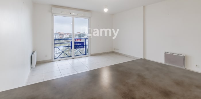 Image 4 sur 9 - Appartement  ·  Vente · Les Sables D Olonne (85100) · 1 pièce · 32m²