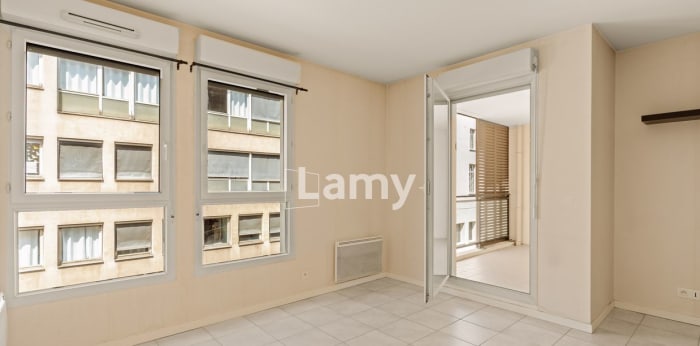 Image 5 sur 10 - Appartement  ·  Vente · Lyon 07 (69007) · 2 pièces · 44m²