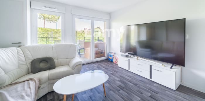 Image 3 sur 9 - Appartement  ·  Vente · St Louis (68300) · 2 pièces · 43m²