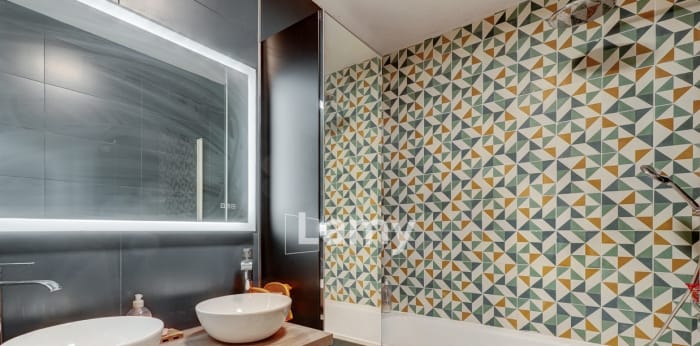 Image 9 sur 12 - Appartement  ·  Vente · Marseille (13002) · 4 pièces · 80m²