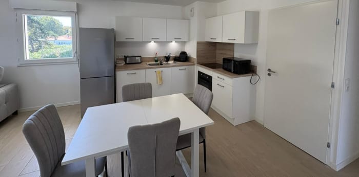 Image 6 sur 13 - Appartement  ·  Vente · St Pierre Du Mont (40280) · 4 pièces · 80m²