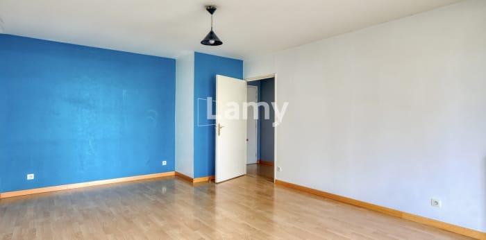 Image 3 sur 9 - Appartement  ·  Vente · Rouen (76000) · 2 pièces · 47m²