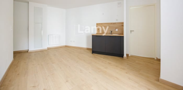 Image 4 sur 9 - Appartement  ·  Vente · St Jacques De La Lande (35136) · 1 pièce · 26m²