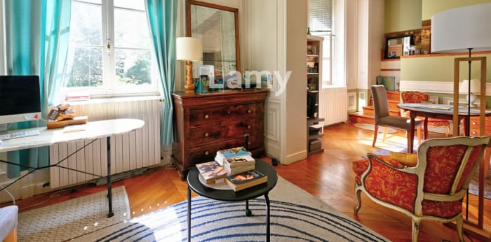 Image 3 sur 9 - Appartement  ·  Vente · Versailles (78000) · 2 pièces · 55m²