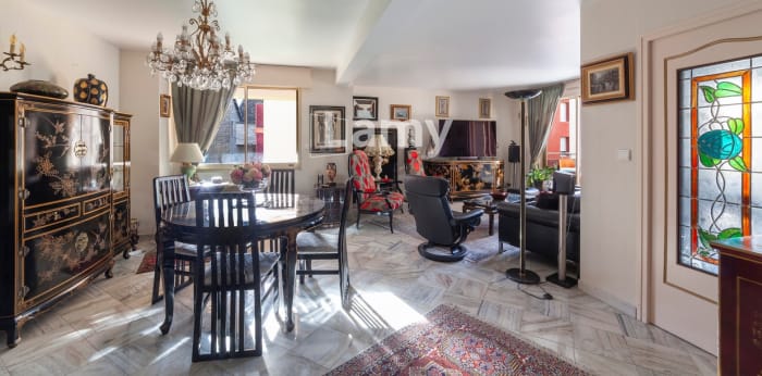 Image 2 sur 9 - Appartement  ·  Vente · Besancon (25000) · 4 pièces · 104m²