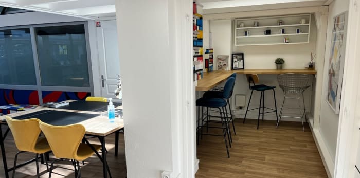 Image 5 sur 5 - Local  ·  Vente · Grenoble (38000) · 211m²