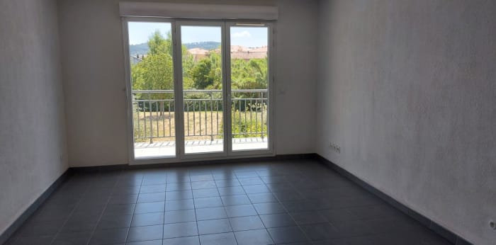 Image 9 sur 19 - Appartement  ·  Vente · Brignoles (83170) · 2 pièces · 49m²