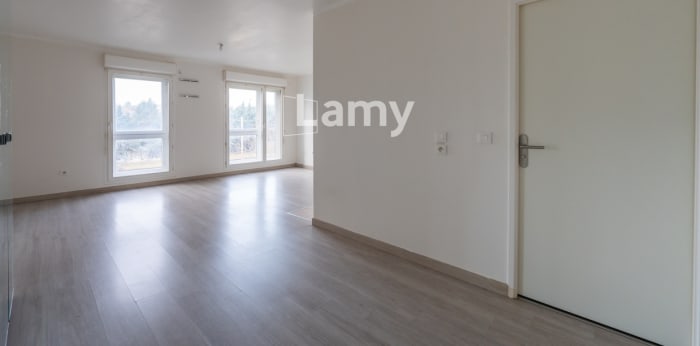 Image 7 sur 8 - Appartement  ·  Vente · Rosny Sous Bois (93110) · 2 pièces · 40m²