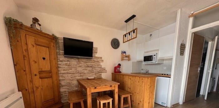 Image 2 sur 12 - Appartement  ·  Vente · Allos (04260) · 1 pièce · 26m²