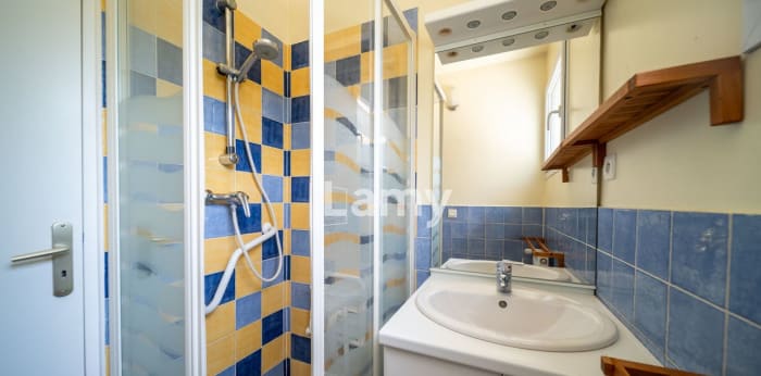 Image 8 sur 11 - Maison/villa  ·  Vente · Digne Les Bains (04000) · 4 pièces · 84m²