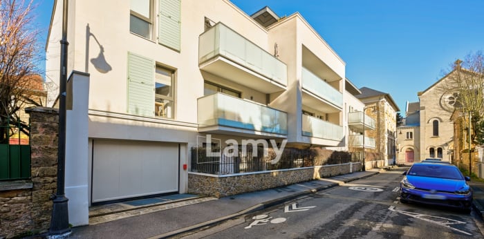 Image 1 sur 10 - Appartement  ·  Vente · Le Chesnay (78150) · 3 pièces · 61m²