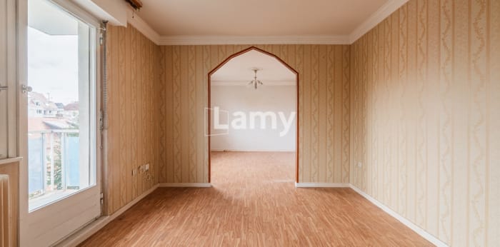 Image 2 sur 9 - Appartement  ·  Vente · Strasbourg (67100) · 4 pièces · 74m²