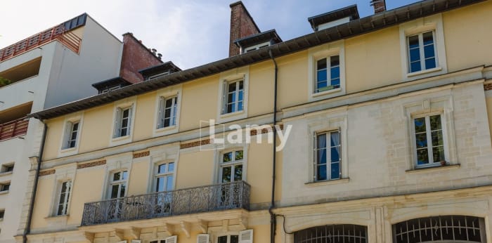 Image 10 sur 10 - Appartement  ·  Vente · Rennes (35000) · 6 pièces · 144m²