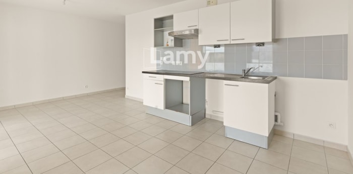 Image 3 sur 9 - Appartement  ·  Vente · Venissieux (69200) · 3 pièces · 62m²