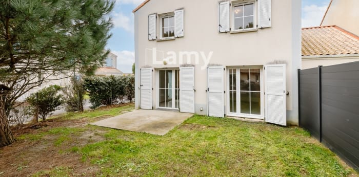 Image 1 sur 12 - Maison/villa  ·  Vente · Les Sables D Olonne (85340) · 4 pièces · 89m²