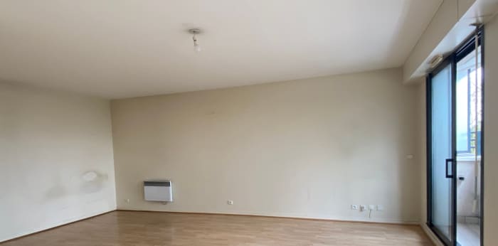 Image 2 sur 10 - Appartement  ·  Vente · Paris (75019) · 3 pièces · 84m²