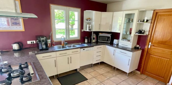 Image 4 sur 14 - Maison/villa  ·  Vente · Villeron (95380) · 8 pièces · 260m²