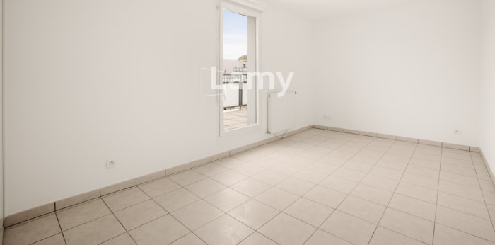 Image 8 sur 13 - Appartement  ·  Vente · Lyon (69009) · 5 pièces · 98m²