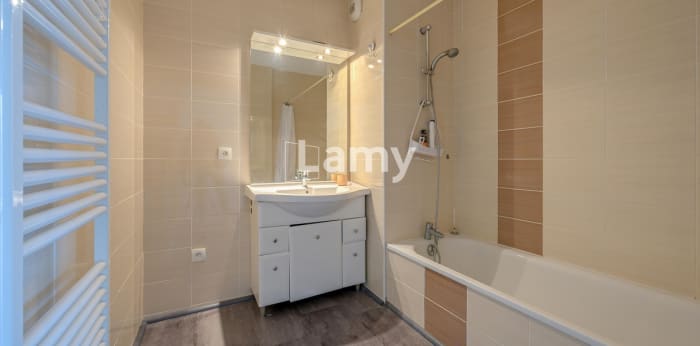 Image 11 sur 13 - Appartement  ·  Vente · Chambery (73000) · 3 pièces · 65m²