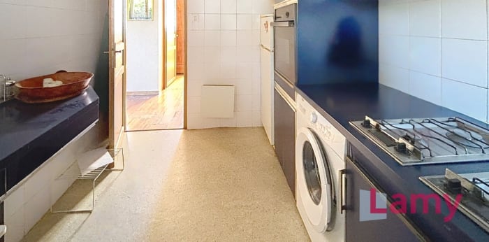 Image 7 sur 9 - Appartement  ·  Vente · Aix En Provence (13100) · 6 pièces · 86m²