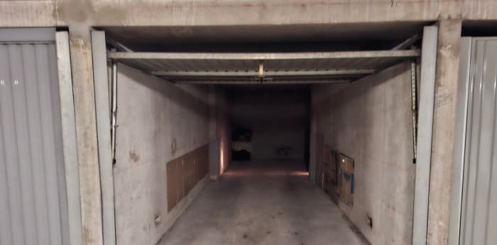 Image 2 sur 6 - Parking/box  ·  Vente · Lyon (69006) · 30m²