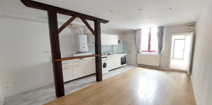 Image 2 sur 6 - Appartement  ·  Vente · Villefranche Sur Saone (69400) · 2 pièces · 52m²
