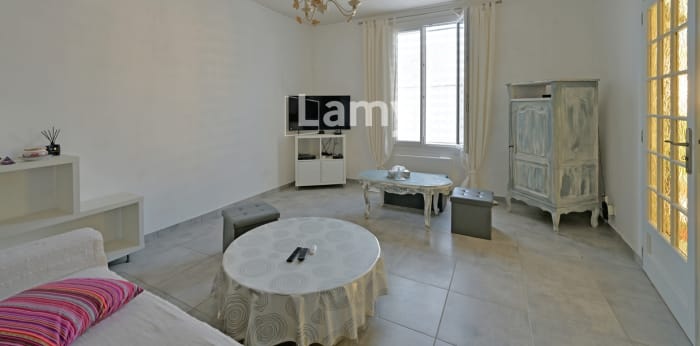 Image 4 sur 18 - Maison/villa  ·  Vente · Nimes (30000) · 3 pièces · 71m²