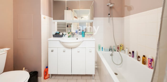 Image 6 sur 9 - Appartement  ·  Vente · Nancy (54000) · 2 pièces · 48m²