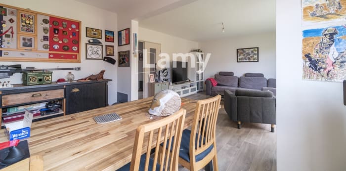 Image 4 sur 11 - Appartement  ·  Vente · Colmar (68000) · 4 pièces · 84m²