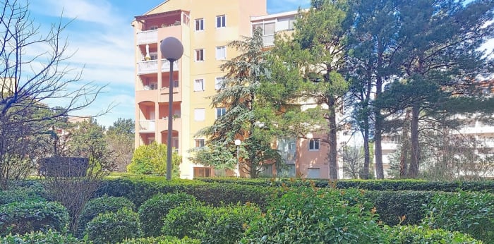 Image 8 sur 9 - Appartement  ·  Vente · Aix En Provence (13090) · 4 pièces · 84m²