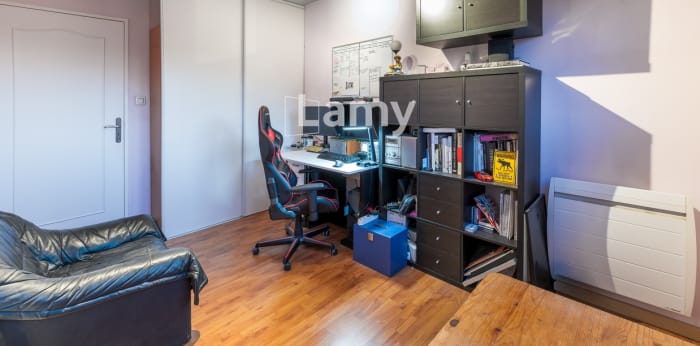 Image 10 sur 12 - Appartement  ·  Vente · Villeurbanne (69100) · 4 pièces · 79m²